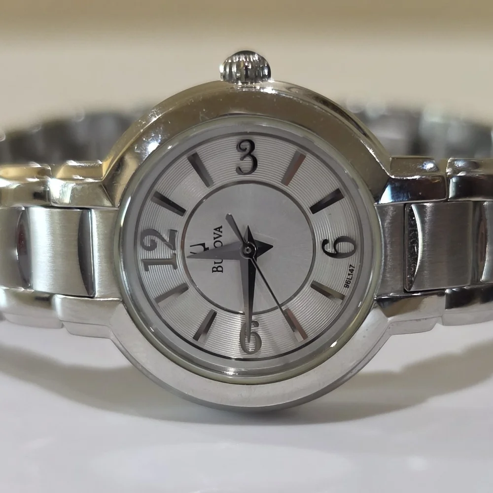 Classic Silver Bulova Women's Dress Collection Easy Read Wrist Watch C860903